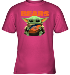 Baby Yoda Loves The Chicago Bears Star Wars Baby Yoda Hugs Bears NFL Youth T-Shirt Youth T-Shirt - VeigarTee