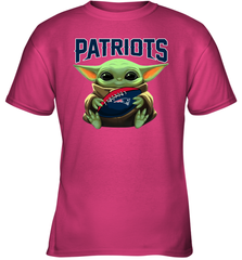 Baby Yoda Loves The New England Patriots Star Wars Baby Yoda Hugs Patriots NFL Youth T-Shirt Youth T-Shirt - VeigarTee