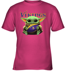 Baby Yoda Loves The Minnesota Vikings Star Wars Baby Yoda Hugs Vikings NFL Youth T-Shirt Youth T-Shirt - VeigarTee