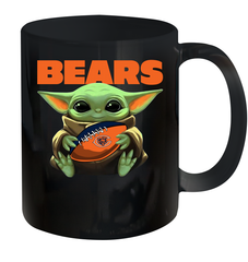 Baby Yoda Loves The Chicago Bears Star Wars Baby Yoda Hugs Bears NFL Ceramic Mug 11oz Ceramic Mug 11oz - VeigarTee