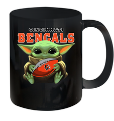 Baby Yoda Loves The Cincinnati Bengals Star Wars Baby Yoda Hugs Bengals NFL Ceramic Mug 11oz Ceramic Mug 11oz - VeigarTee