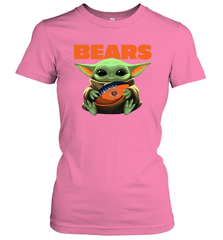 Baby Yoda Loves The Chicago Bears Star Wars Baby Yoda Hugs Bears NFL Womens T-Shirt Womens T-Shirt - VeigarTee