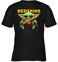 Baby Yoda Loves The Washington Redskins Star Wars Baby Yoda Hugs Redskins NFL Youth T-Shirt Youth T-Shirt - VeigarTee