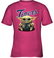 Baby Yoda Hugs Loves The Detroit Tigers Baseball Youth T-Shirt Youth T-Shirt - VeigarTee