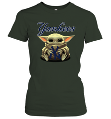 Baby Yoda Hugs Loves The New York Yankees Baseball Womens T-Shirt Womens T-Shirt - VeigarTee
